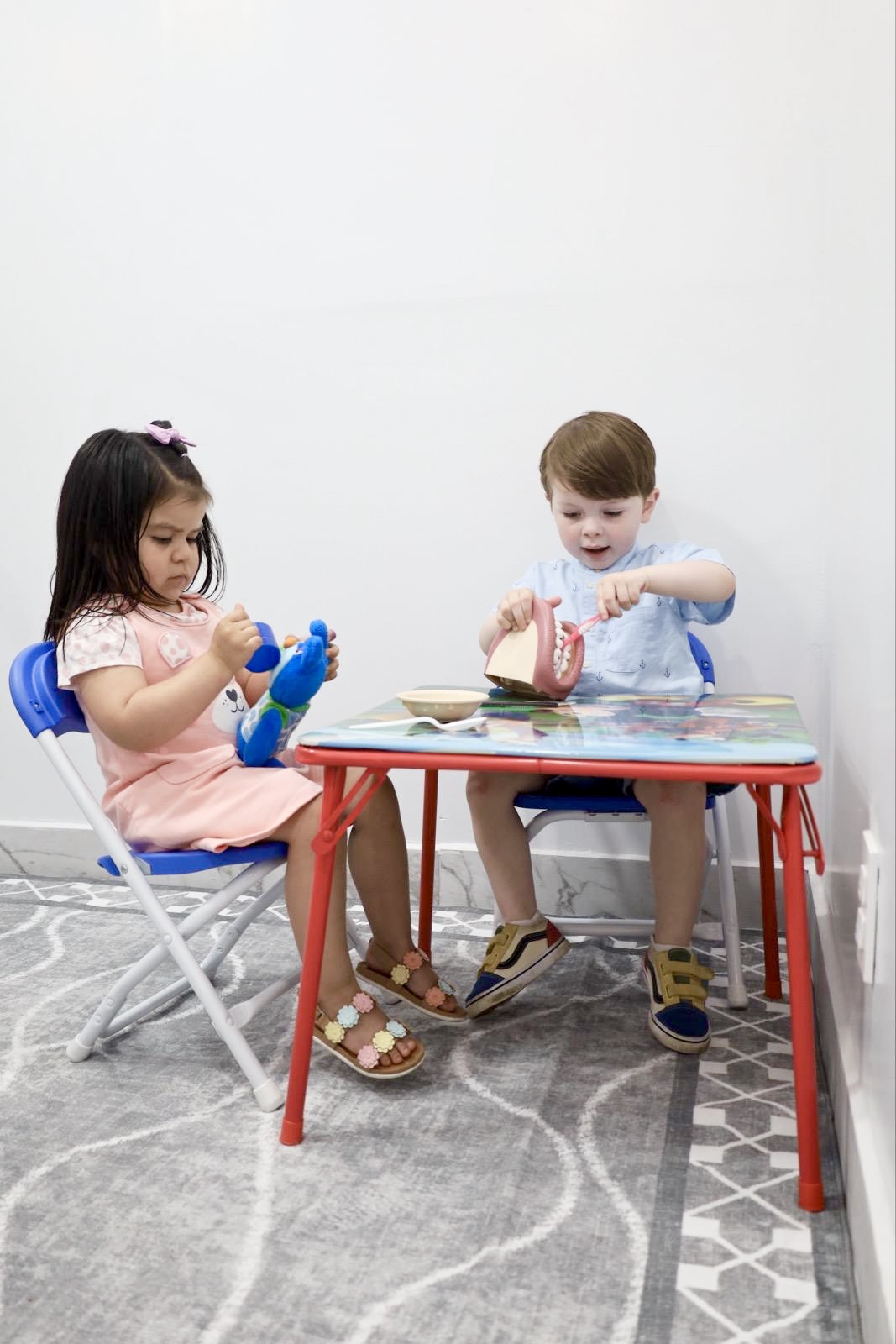 Two kids